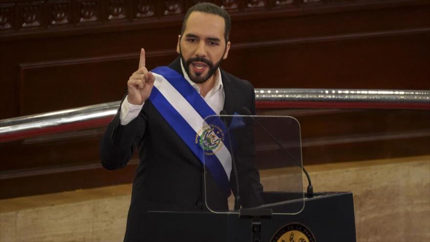 El presidente de El Salvador, Nayib Bukele, pronuncia un discurso en el Palacio Nacional de San Salvador, El Salvador, 1 de junio de 2022. (Foto: Gettyimages)