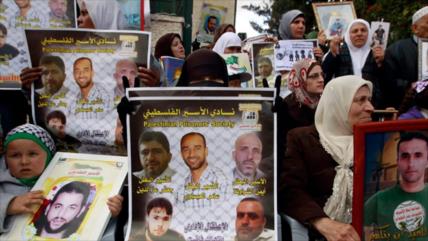 Israel deniega tratamiento a presos palestinos si siguen huelga 