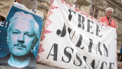 Reino Unido aprueba extradición de Assange a EEUU, pese a críticas