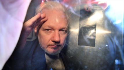 Jofré Leal: Hay complots en la CIA de EEUU para asesinar a Assange