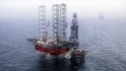 Ucrania ataca plataformas petrolíferas de Rusia en el mar Negro