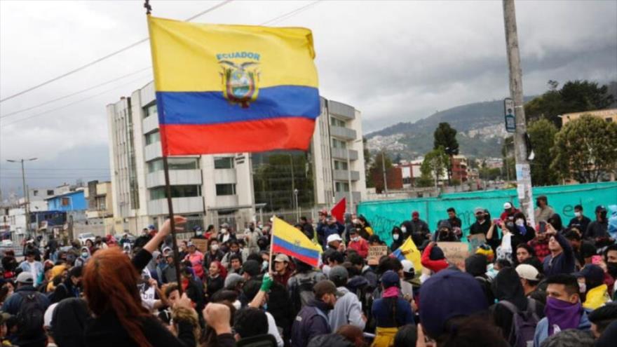 Rendón: Ecuatorianos buscan una fórmula alternativa en su política 