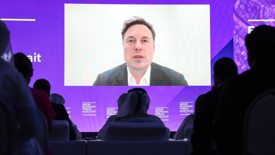 El fundador de la empresa Tesla, Elon Musk, habla durante el Foro Económico de Qatar celebrada en Doha, 21 de junio de 2022. (Foto: Gettyimages)