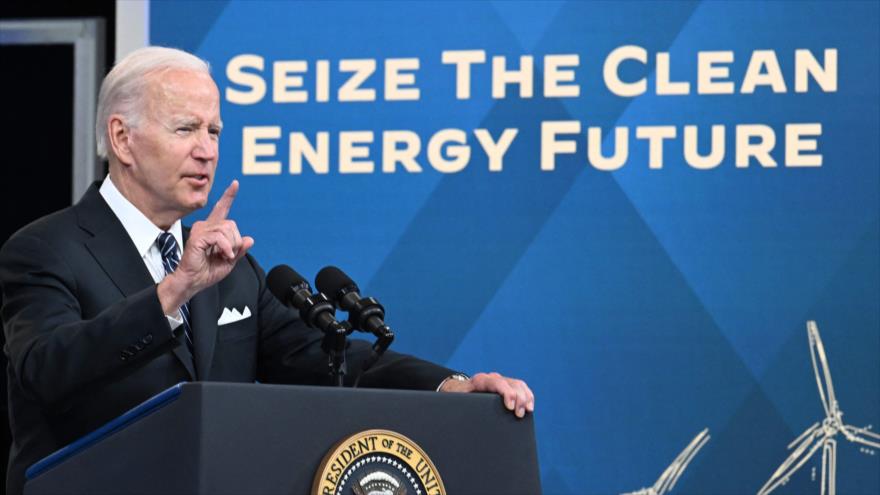 El presidente de EE.UU., Joe Biden, habla en un mitin sobre los esfuerzos para reducir los altos precios de la gasolina, 22 de junio de 2022. (Foto: AFP)