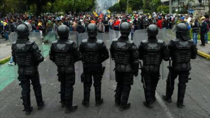 Gobierno de Ecuador amenaza con usar mano dura contra manifestantes