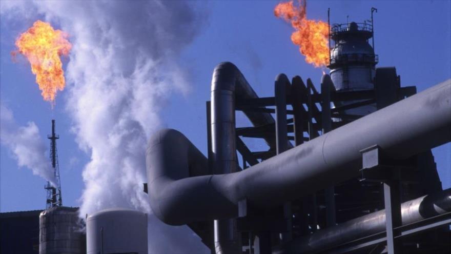 Francia aboga por regreso de Irán y Venezuela al mercado petrolero | HISPANTV