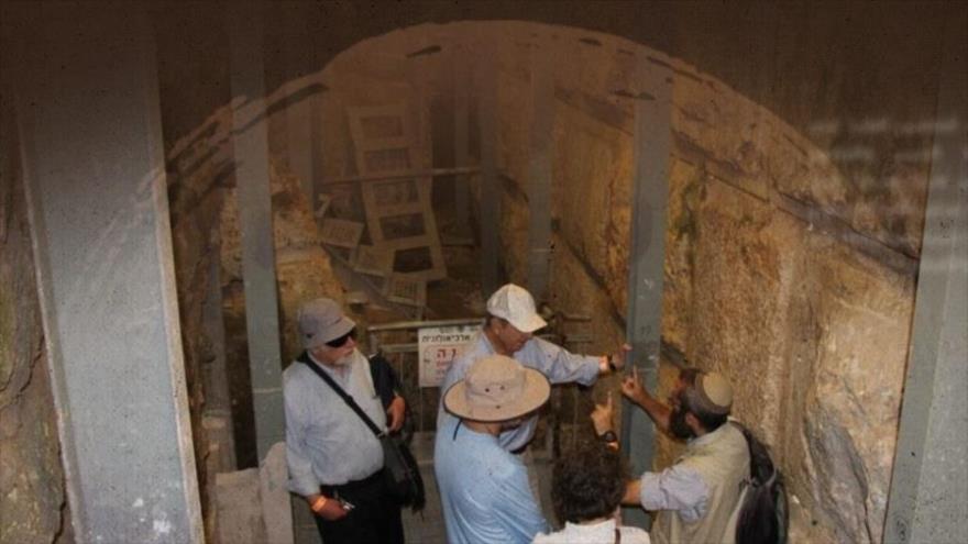 Excavaciones israelíes debajo de la Mezquita Al-Aqsa, Al-Quds. (Foto: WAFA)