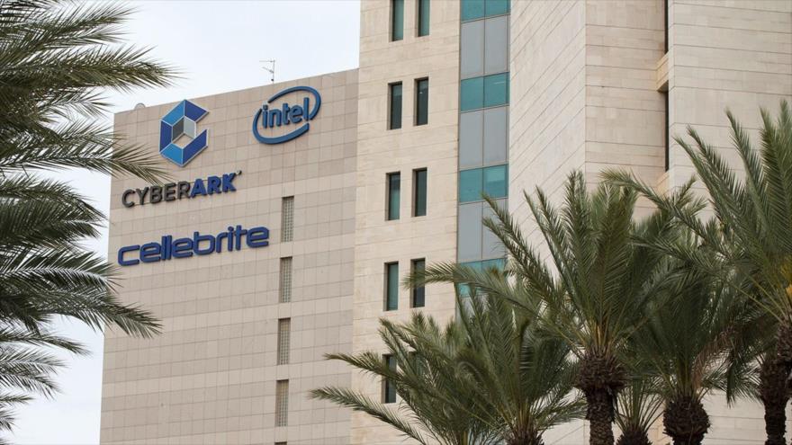 La compañía de inteligencia digital israelí Cellebrite con sede en la ciudad de Petaj Tikva, en los territorios ocupados por Israel.