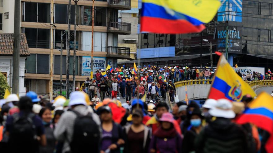 Manifestantes indígenas durante el paro nacional en Ecuador, Quito, 27 de junio de 2022. (Foto: Getty images)