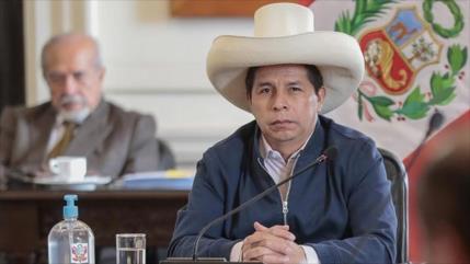 Castillo denuncia programa periodístico por reportaje difamatorio