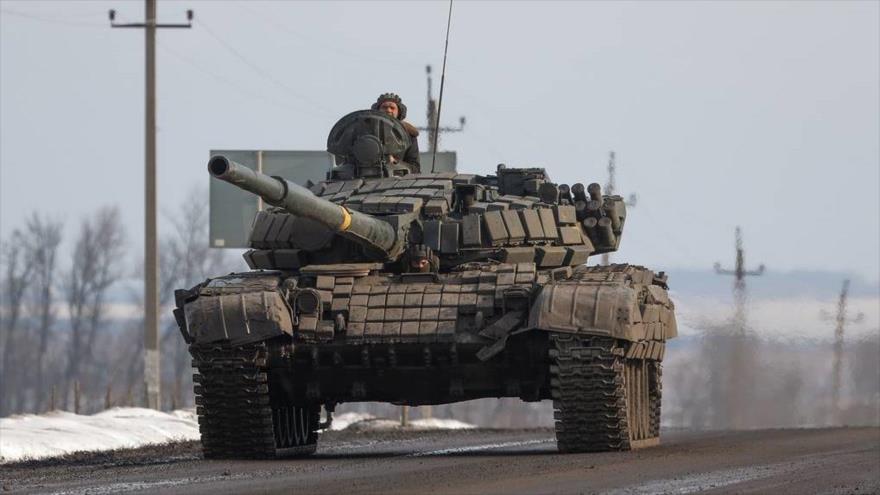 Un tanque ruso durante una operación militar. (Foto: TASS)
