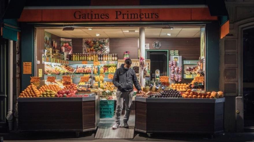 Una tienda de comestibles en París, Francia, 9 de febrero de 2022. (Foto: Getty Images)