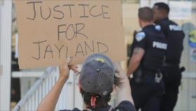 Estadounidenses protestan tras muerte de afroamericano por policía