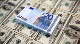 Informe: Euro cae a su nivel más bajo en dos décadas