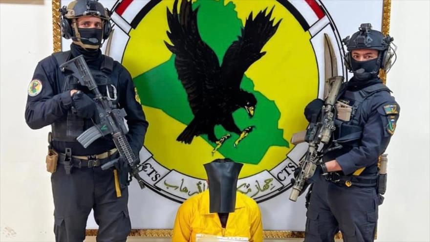 Las fuerzas iraquíes arrestan a un líder del grupo terrorista de Daesh, 5 de julio de 2022. (Foto: Iraqi News Agency)