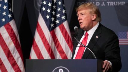 Trump reconoce decadencia de EEUU: Hemos sido puestos de rodillas