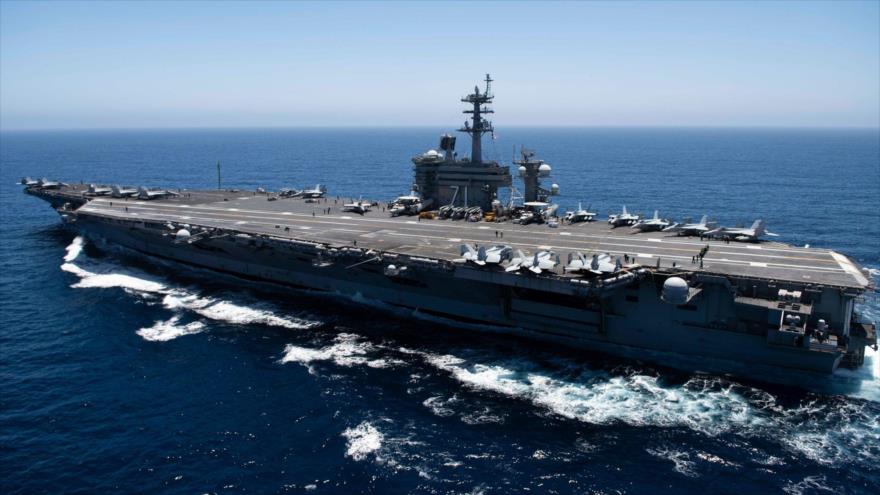 Portaviones USS Theodore Roosevelt (CVN 71) transita por el océano Pacífico. (Foto: Getty Images)