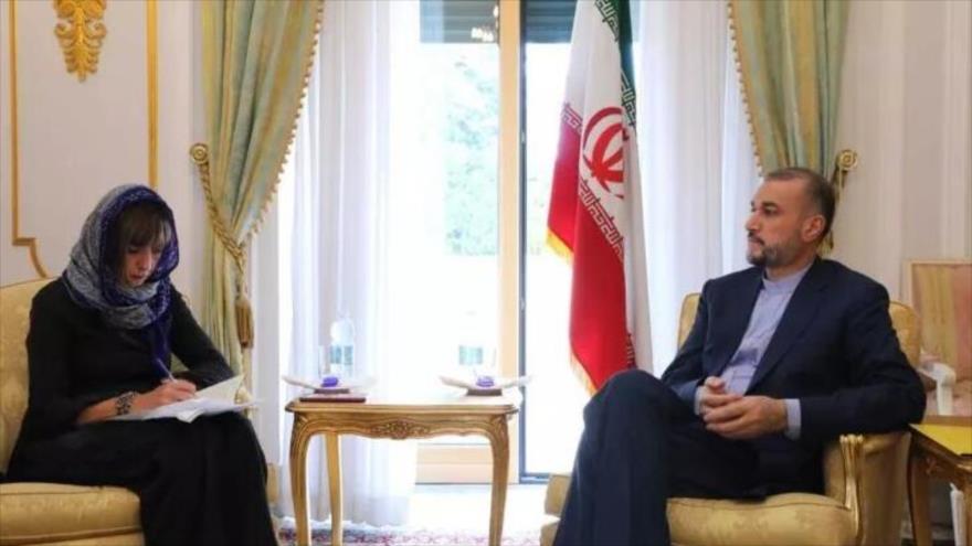 El canciller de Irán, Hosien Amir Abdolahian, durante una entrevista con el periódico italiano la Repubblica, 13 de julio de 2022.