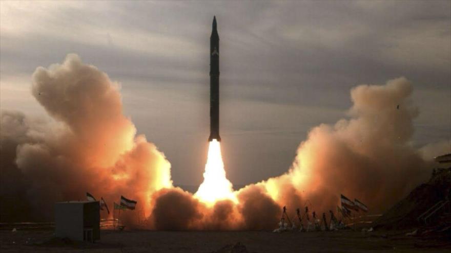 El momento de lanzamiento de un misil iraní.