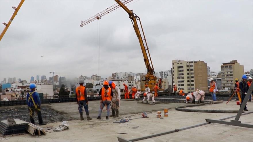 Economía peruana creció 2,28 % en la primera mitad de 2022