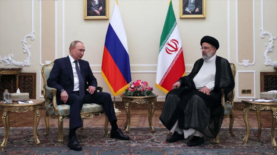 Vladimir Putin llega a Irán y es recibido por el presidente Raisi | HISPANTV