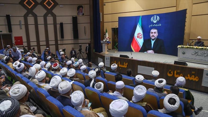 Vídeomensaje del canciller iraní, Hosein Amir Abdolahian, en la Conferencia Regional de Unidad Islámica, Sanandaj, 20 de julio de 2022. (Foto: Farsnews)
