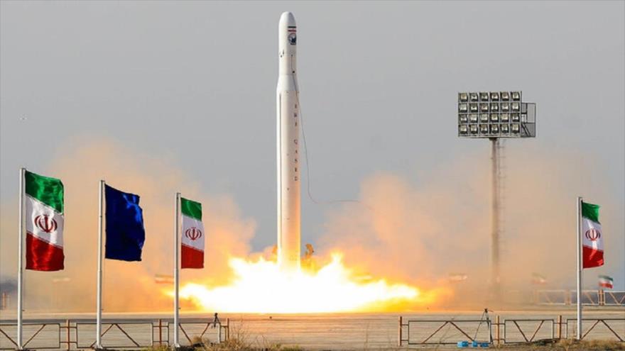 Momento de lanzamiento del satélite Nur 2, de fabricación iraní, al espacio, 8 de marzo de 2022. (Foto: Yjc)