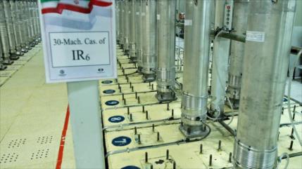 Órgano nuclear de Irán pone en servicio cientos de centrífugas