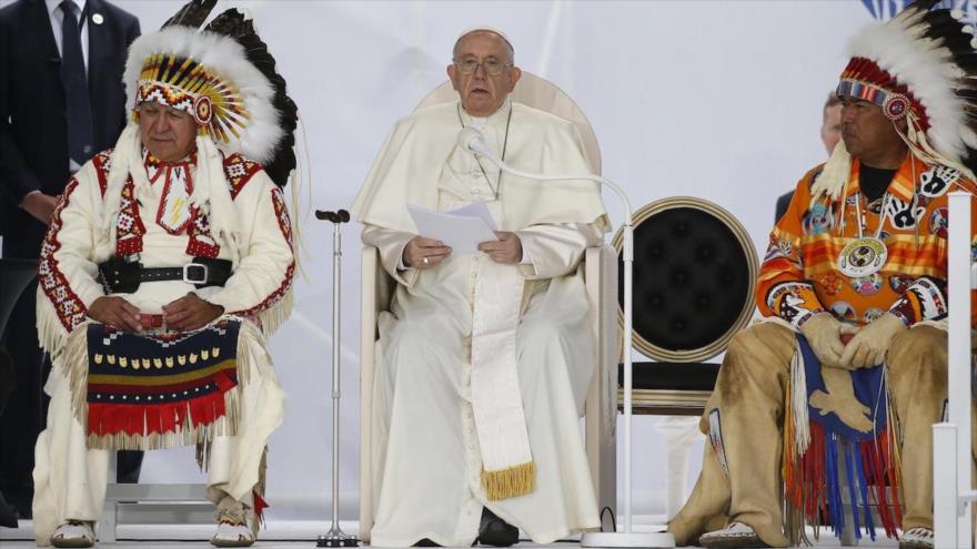 El papa Francisco en una reunión de indígenas en Maskwacis, Alberta, Canadá, 25 de julio de 2022. 