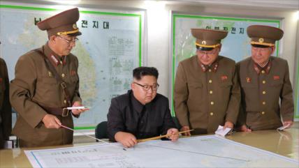 Kim alerta a EEUU que puede movilizar fuerzas de disuasión nuclear