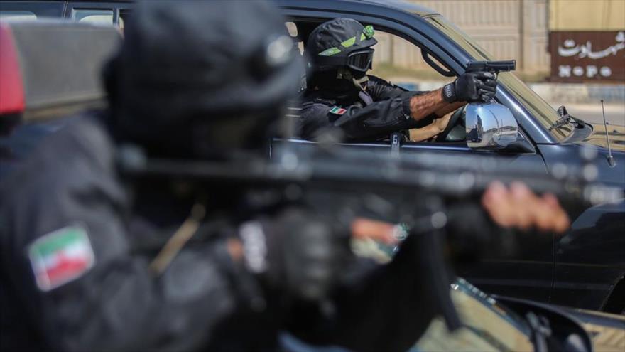 Las fuerzas especiales de la Policía de Irán realizan un entrenamiento en Qom, en el suroeste de Teherán, septiembre de 2019. (Foto: Fars)