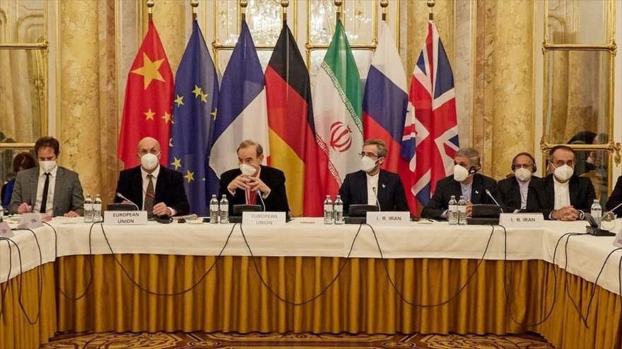 Delegaciones de Irán y otras partes de acuerdo nuclear en Viena, Austria. (Foto: Getty Images)