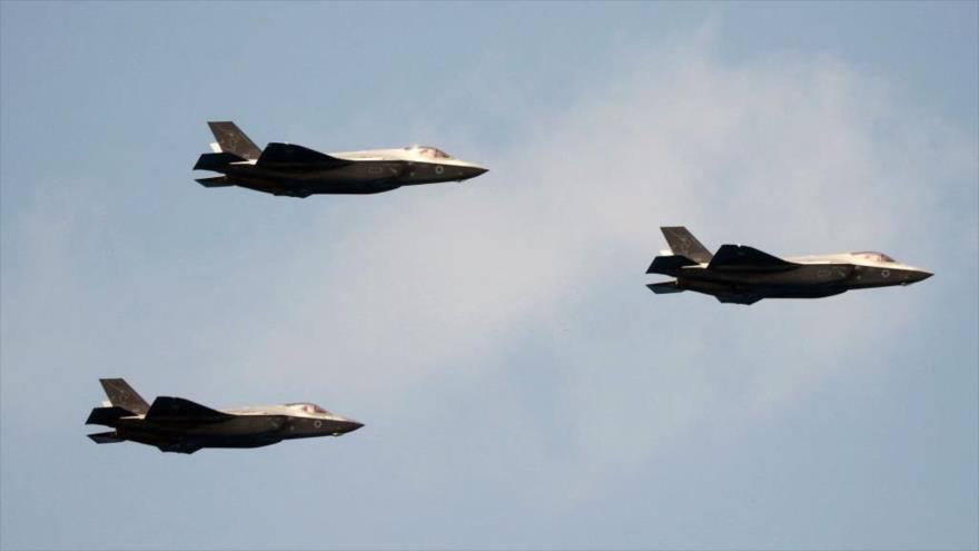 Cazas F-35 en un espectáculo aéreo en la ciudad de Tel Aviv, en territorios ocupados por Israel, 5 de mayo de 2022. (Foto: AFP)