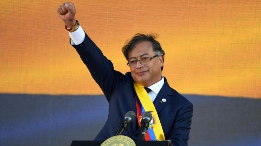 El nuevo presidente de Colombia, Gustavo Petro, durante la ceremonia de su investidura en Bogotá, 7 de agosto de 2022. (Foto: AFP)