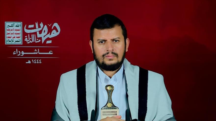 El líder del movimiento popular Ansarolá, Abdulmalik al-Houthi, ofrece un discurso con ocasión del Día de Ashura, 8 de agosto de 2022.