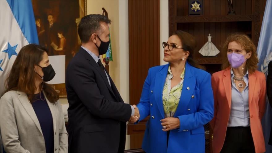 Presidenta hondureña cumplirá con la llegada de la CICIH
