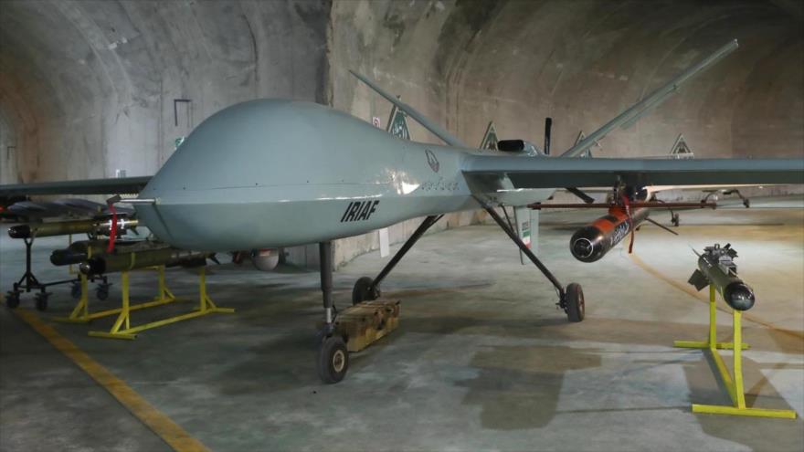 Una base subterránea de drones de combate del Ejército iraní situada en un lugar desconocido.