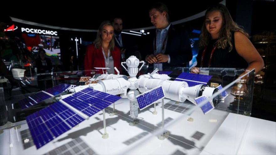 Vídeo: Rusia presenta por primera vez su modelo de estación espacial