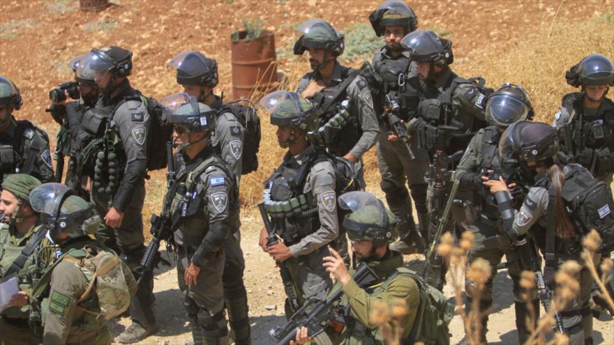 Soldados israelíes en un enfrentamiento con los palestinos, Cisjordania ocupada, 2 de agosto de 2022. (Foto: Getty images)