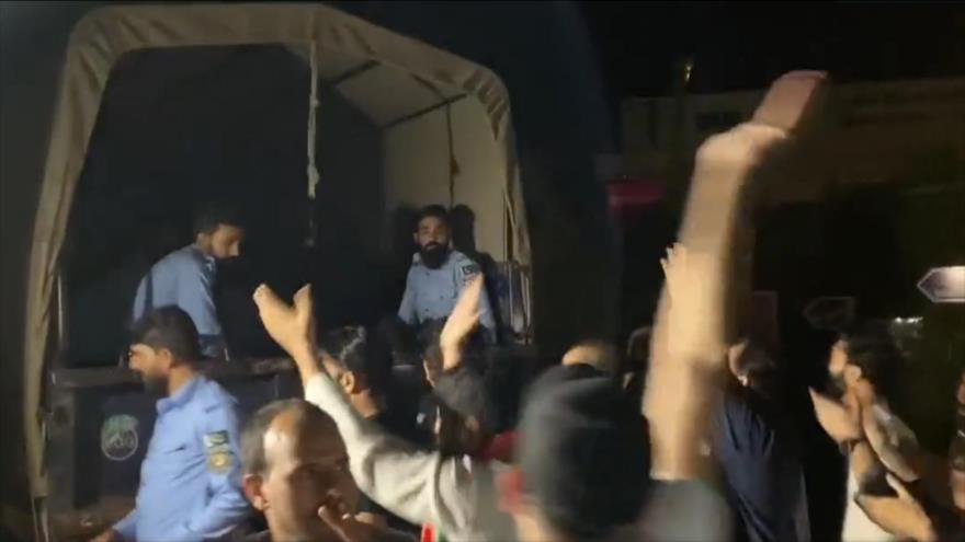Policía paquistaní rodea la residencia del expremier Imran Jan | HISPANTV