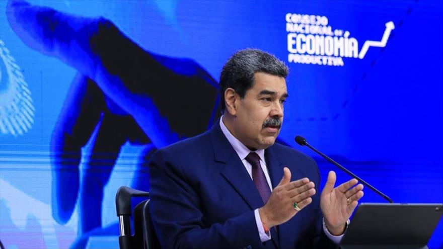 Maduro propone a Petro crear una “gran zona económica” en frontera