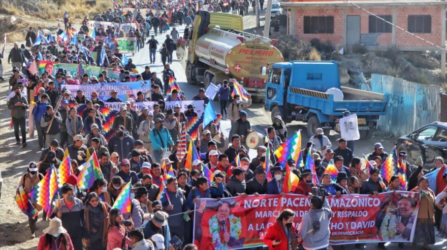 Arce y Morales lideran marcha en ‘defensa de la democracia’ en Bolivia | HISPANTV