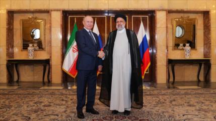WSJ: Lazos Irán-Rusia en drones y comercio, una pesadilla para EEUU