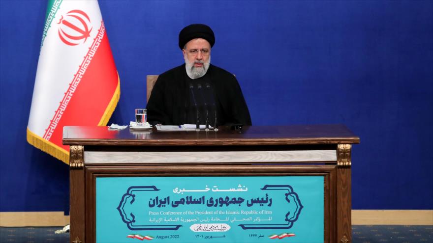 El presidente iraní, Seyed Ebrahim Raisi, ofrece una rueda de prensa en Teherán, Irán, 29 de agosto de 2022. (Foto: president.ir)