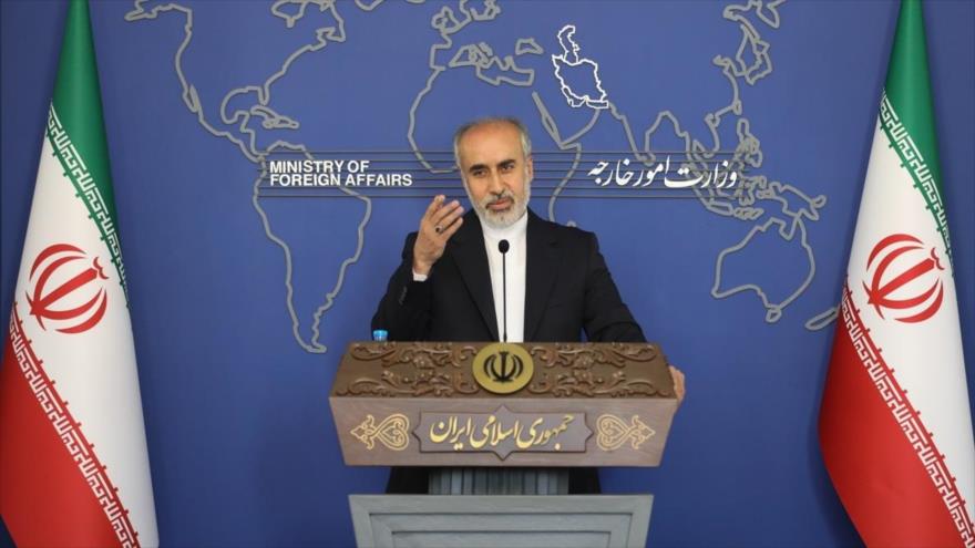 El portavoz de la Cancillería de Irán, Naser Kanani, en una conferencia de prensa.