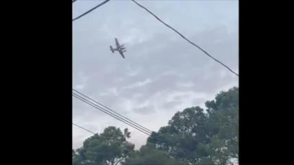 Vídeo: Piloto sobrevuela Misisipi y amenaza con estrellar su avión