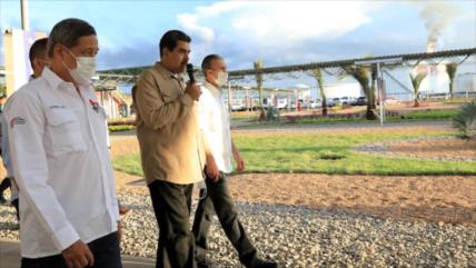 Maduro ofrece “auxiliar” al mundo con petróleo y gas de Venezuela