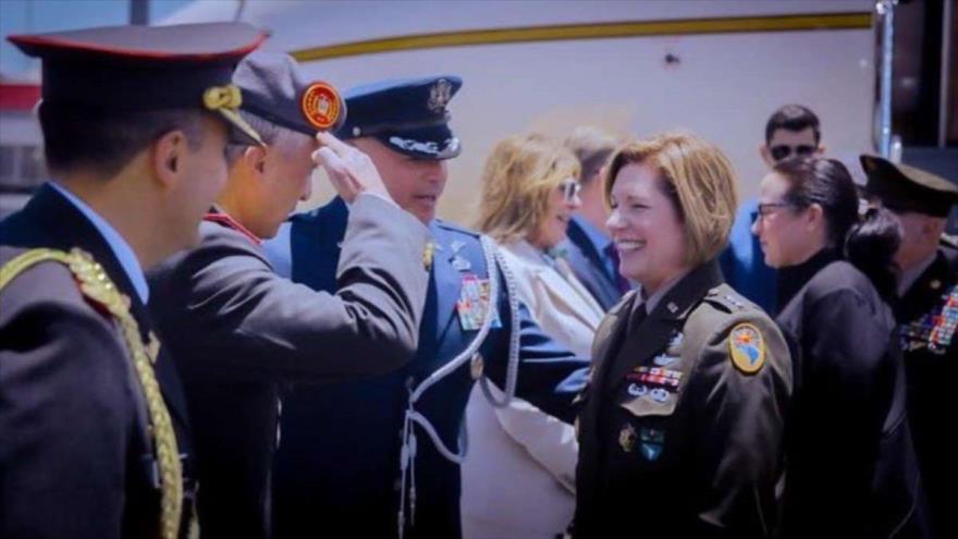 La jefa del Comando Sur de EE.UU., Laura Richardson, llega a Quito, capital ecuatoriana, 12 de septiembre de 2022.