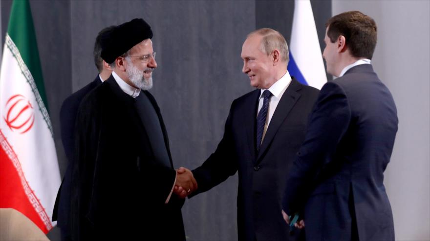 Raisi a Putin: Irán no acepta ni reconoce las sanciones contra Rusia