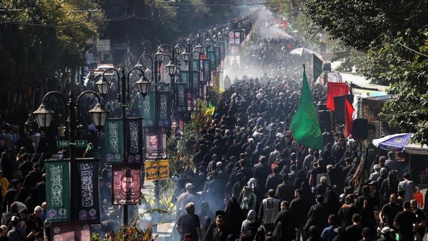 Vídeo: Iraníes realizan marchas simbólicas para conmemorar Arbaín
